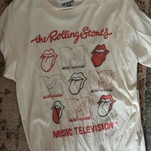 American Eagle Outfitters White Graphic Tee